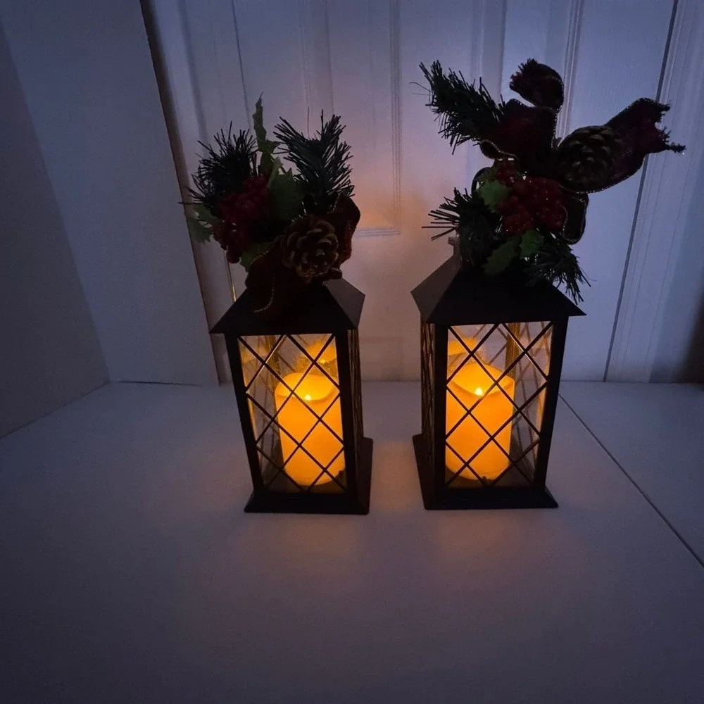 2 Black‎ Metal Led Christmas Lanterns.